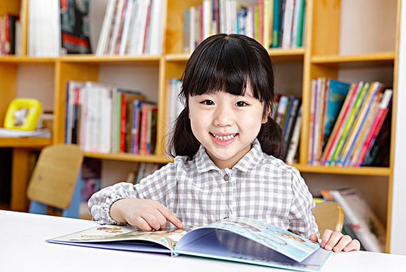 为什么幼儿英语启蒙使用自然拼读而不是国际音标